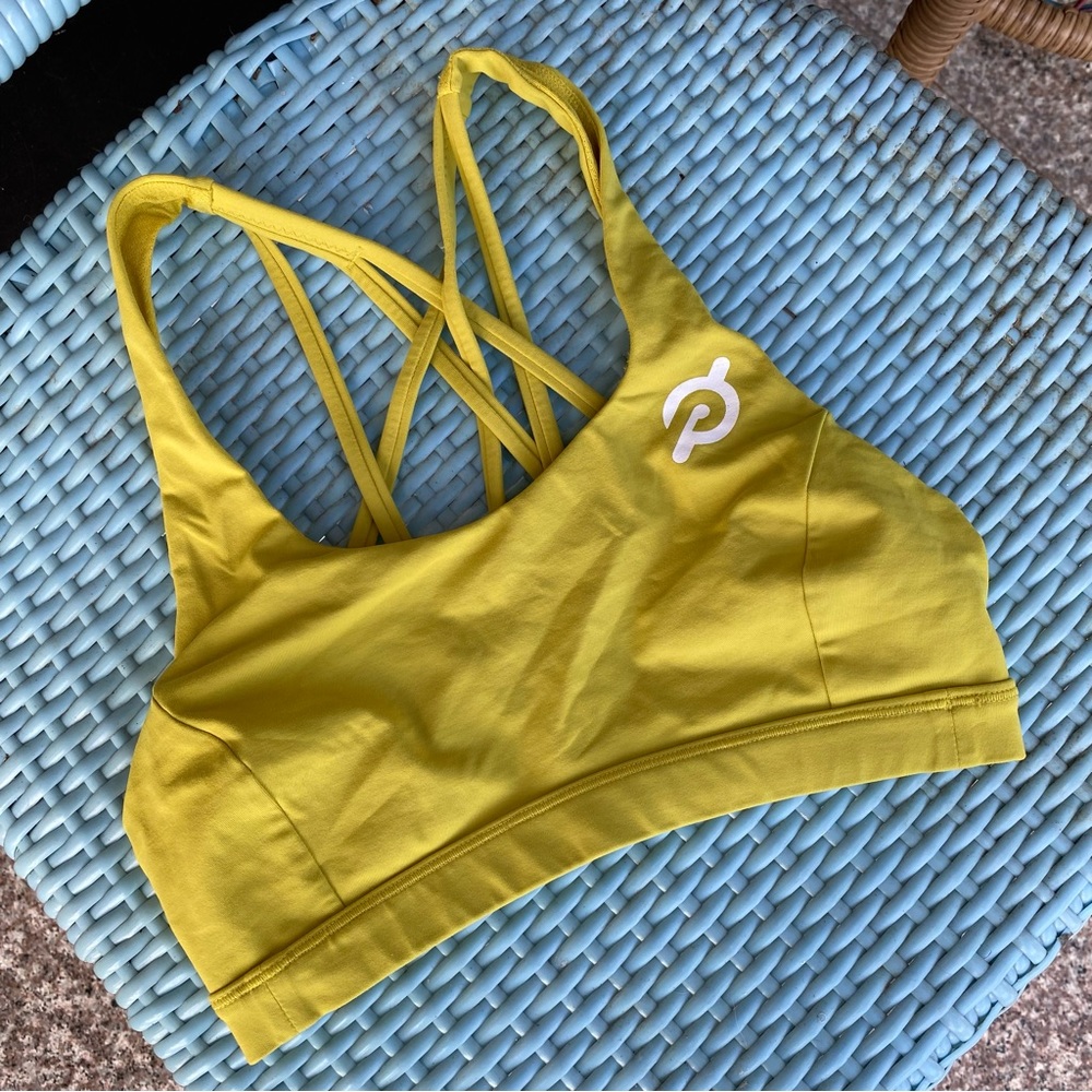 Lululemon peloton sports bra
